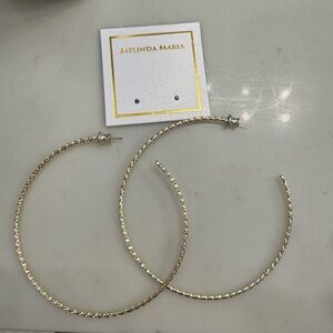 melinda maria twisted hoops 3in